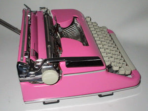 RARE VINAGE 50's 60`s OLYMPIA Colortip SM3 Typewriter in Pink